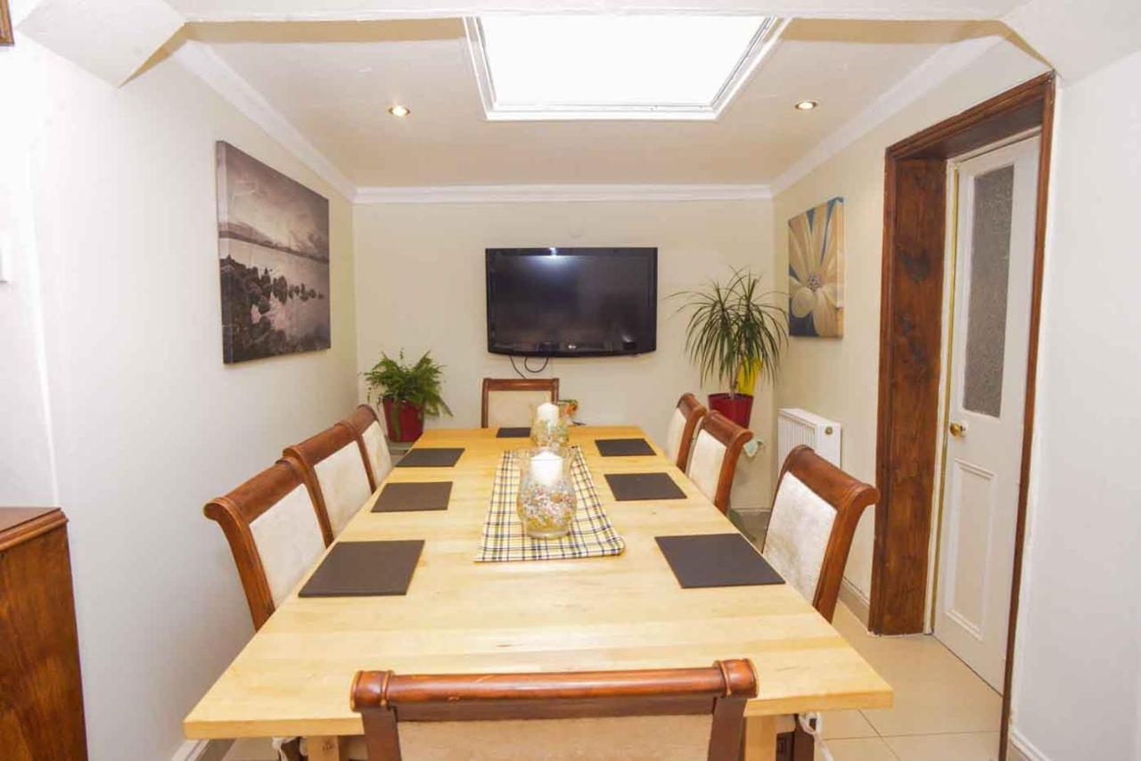 Pedro Host Family Apartment London Bagian luar foto